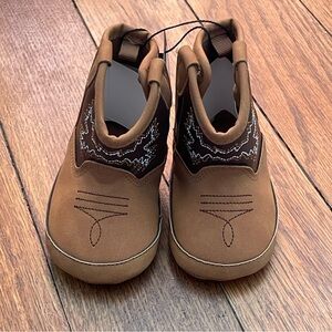 NWT Baby Cowboy Booties!!